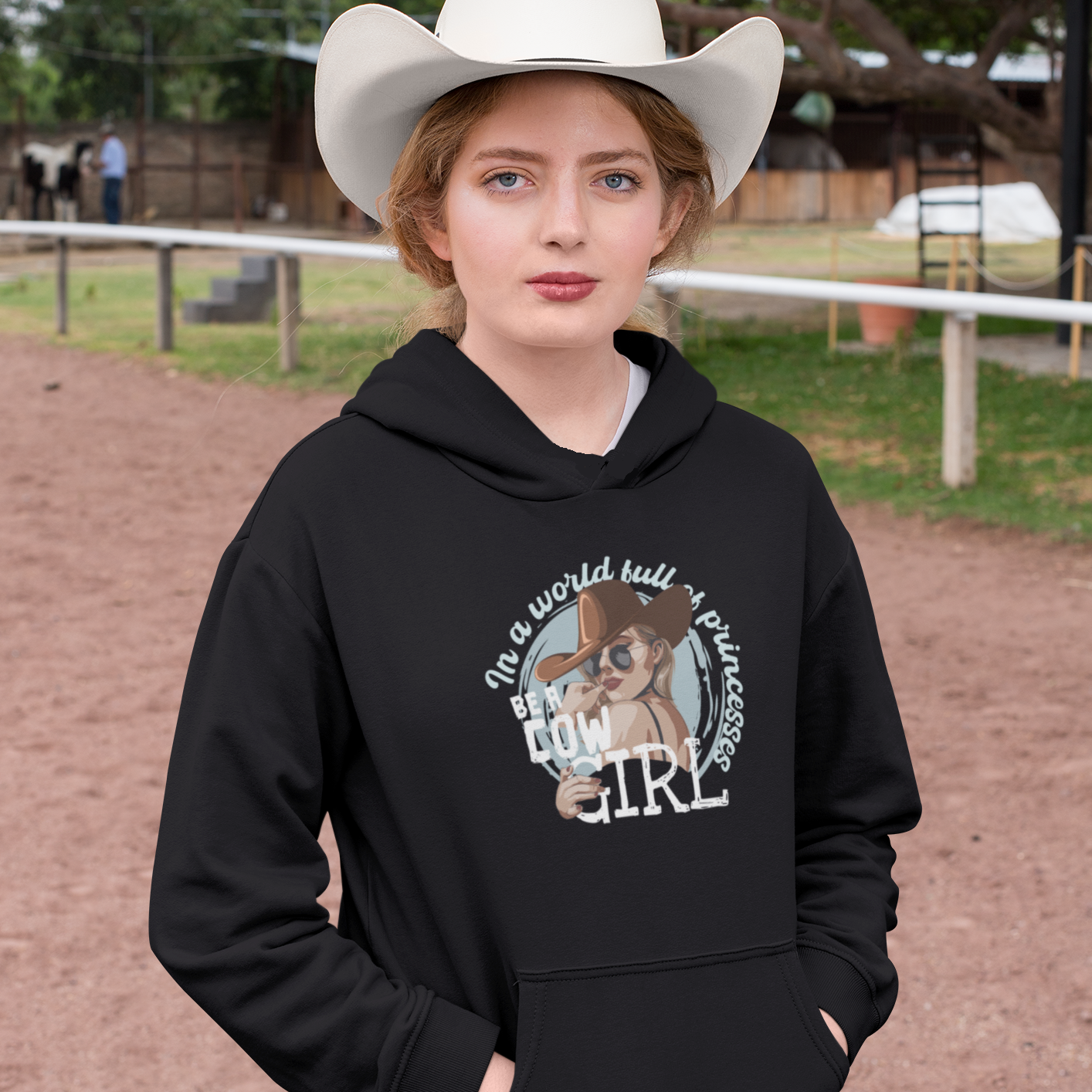 Be a Cowgirl - Oversized Hoodie (Frontprint)