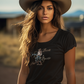 Boots Jeans Buckle Hat - Damen T-Shirt aus Bio-Baumwolle (Frontprint)